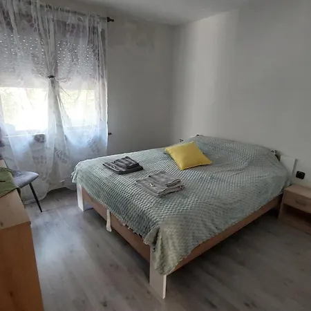 Apartment хера *
