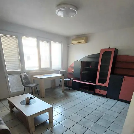 хера Apartment Warna